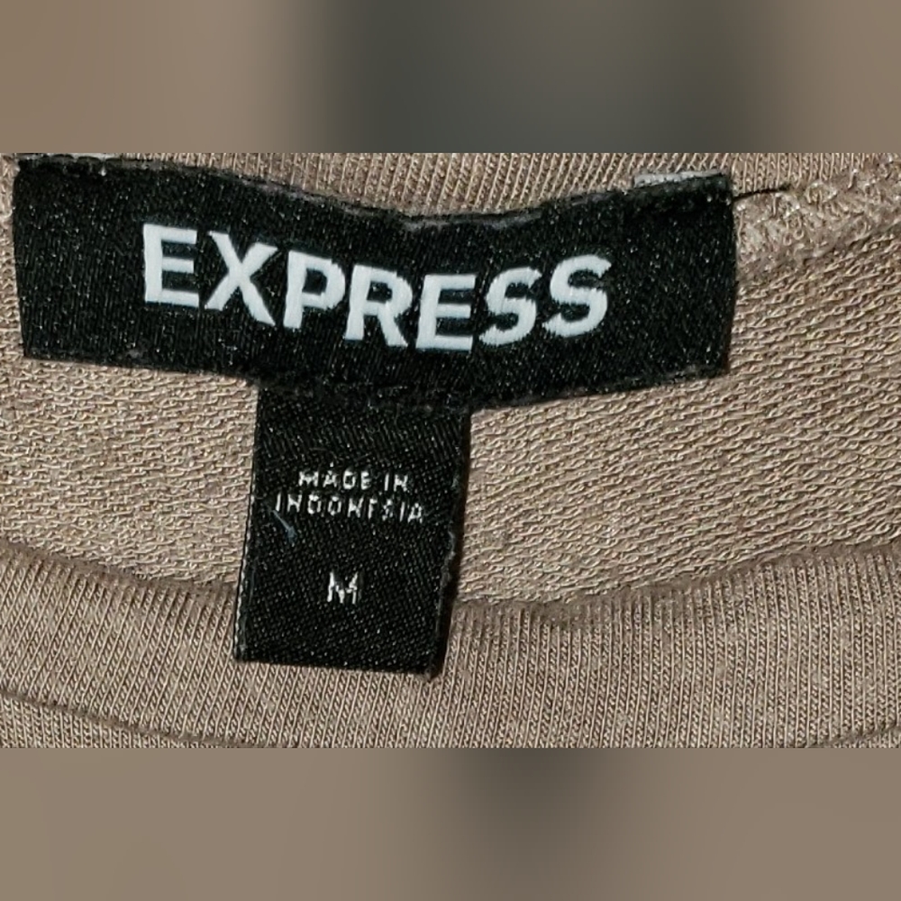 Express crop top - Picture 3 of 3